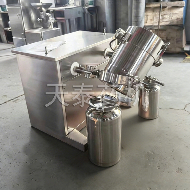 Three-dimensional mixer replaceable barrel series